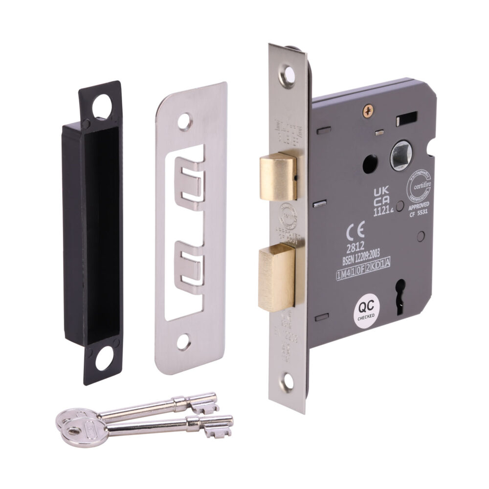 SNP 76mm UKCA/CE 3 Lever Sashlock cw box keep - Bolt Through